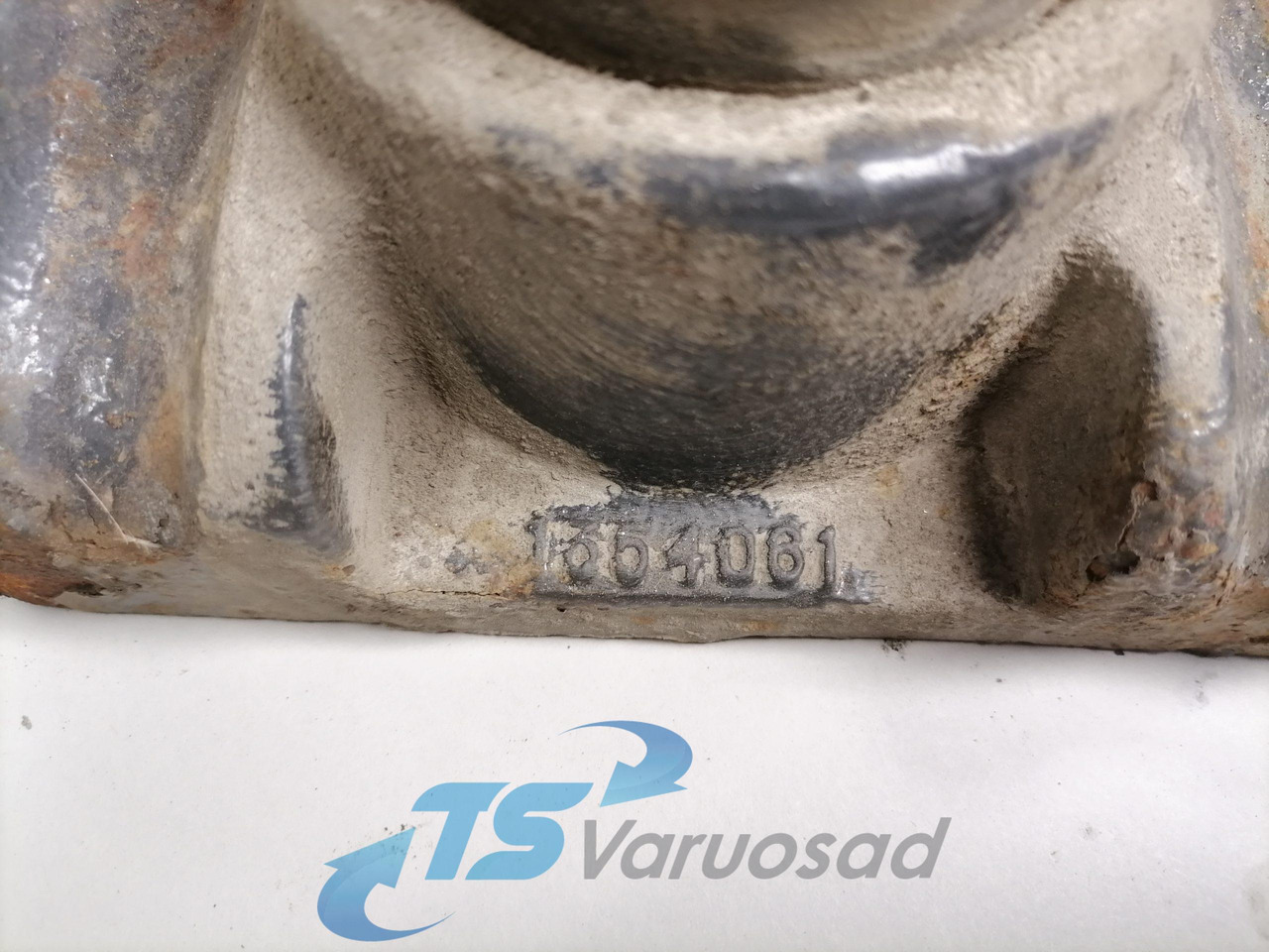 Scania Shock absorber mounting 1354061 - Odpruženie pre Nákladné auto: obrázok 3 Scania Shock absorber mounting 1354061 - Odpruženie pre Nákladné auto: obrázok 3