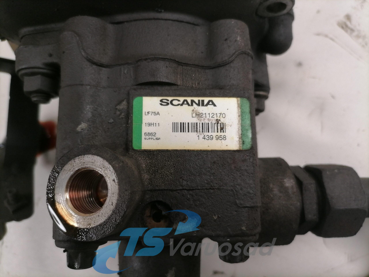 Scania Steering hydraulic pump 1439958 - Čerpadlo riadenia pre Nákladné auto: obrázok 2 Scania Steering hydraulic pump 1439958 - Čerpadlo riadenia pre Nákladné auto: obrázok 2