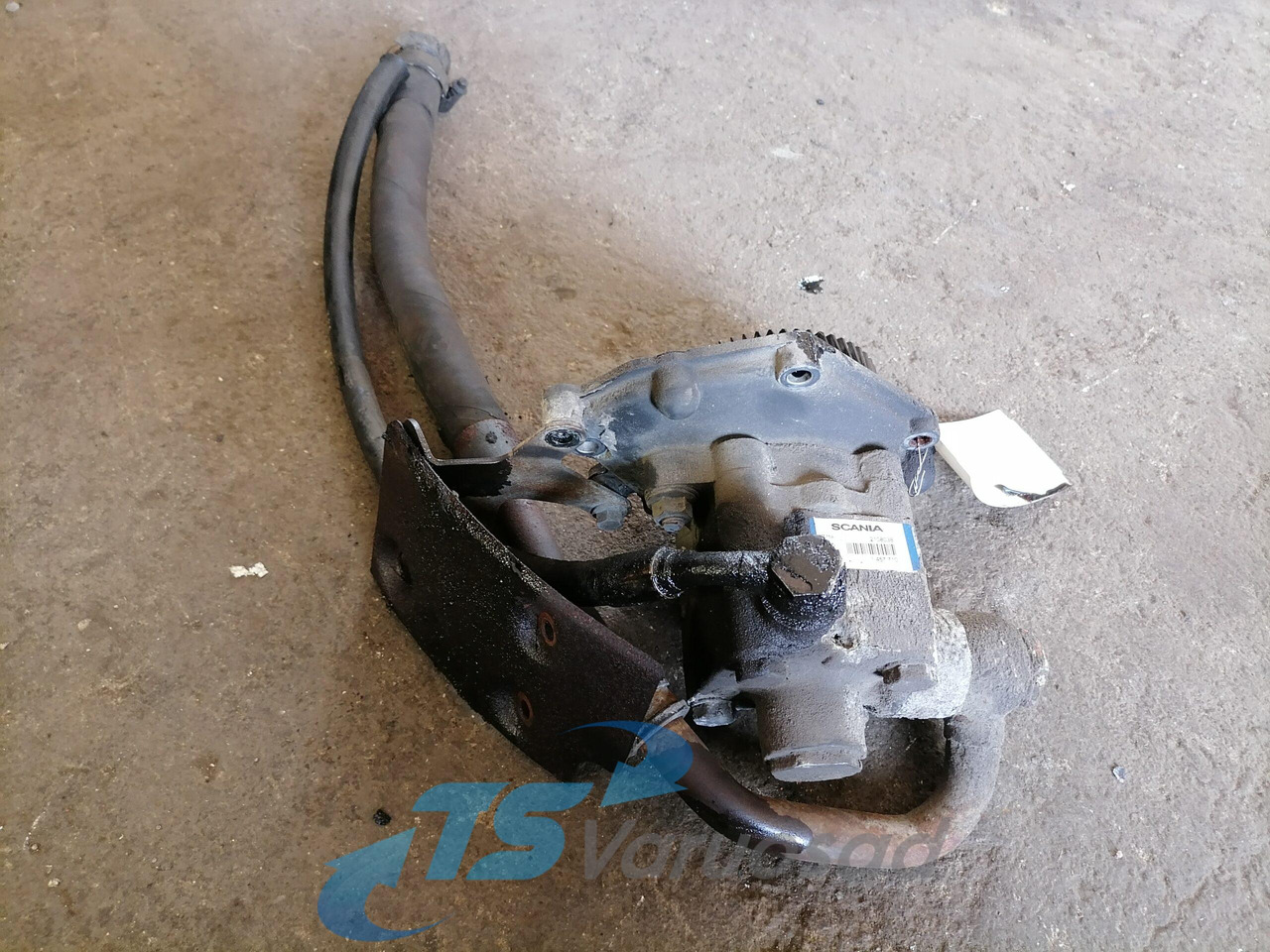 Scania Steering hydraulic pump 1457710 - Čerpadlo riadenia pre Nákladné auto: obrázok 2 Scania Steering hydraulic pump 1457710 - Čerpadlo riadenia pre Nákladné auto: obrázok 2