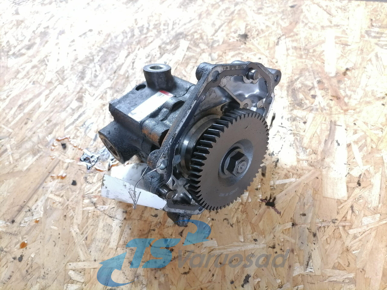 Scania Steering hydraulic pump 2108039 - Čerpadlo riadenia pre Nákladné auto: obrázok 1 Scania Steering hydraulic pump 2108039 - Čerpadlo riadenia pre Nákladné auto: obrázok 1