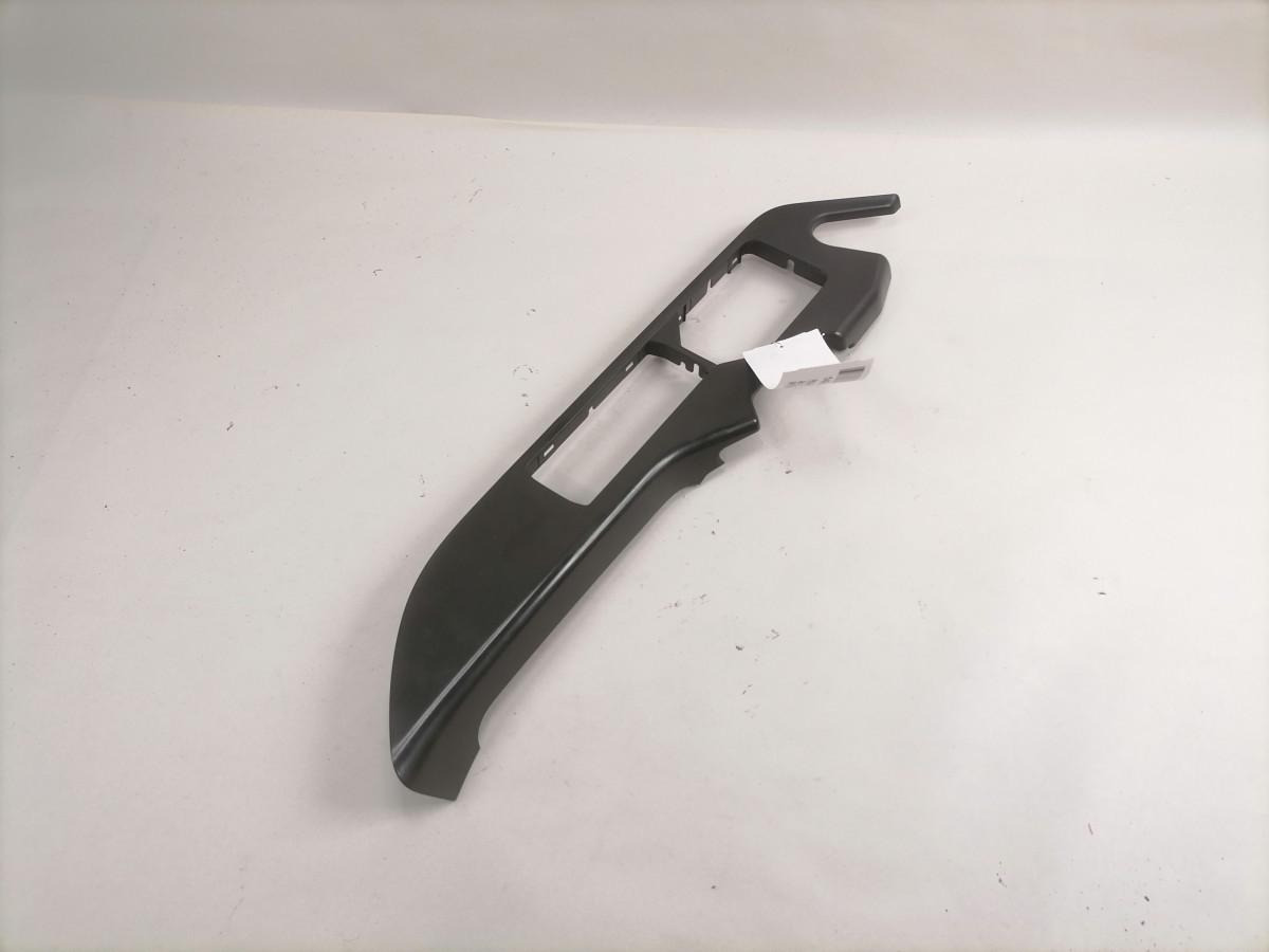 Scania Uksepolstri plastik 2239645 - Dvere a diely pre Nákladné auto: obrázok 2 Scania Uksepolstri plastik 2239645 - Dvere a diely pre Nákladné auto: obrázok 2