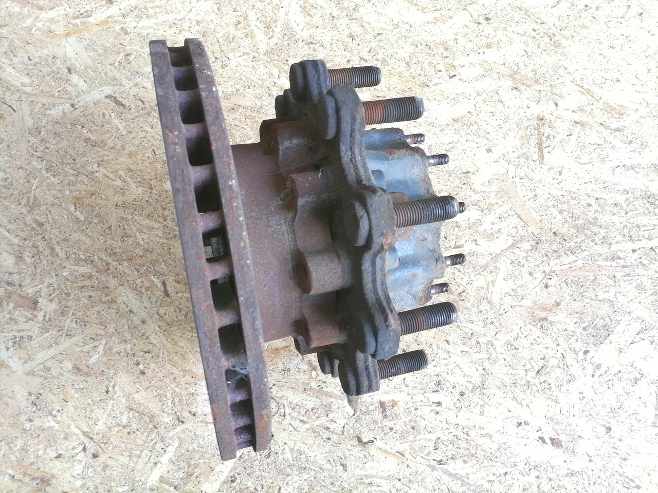 Scania Wheel hub 2290542 - Univerzálny diel pre Nákladné auto: obrázok 3 Scania Wheel hub 2290542 - Univerzálny diel pre Nákladné auto: obrázok 3