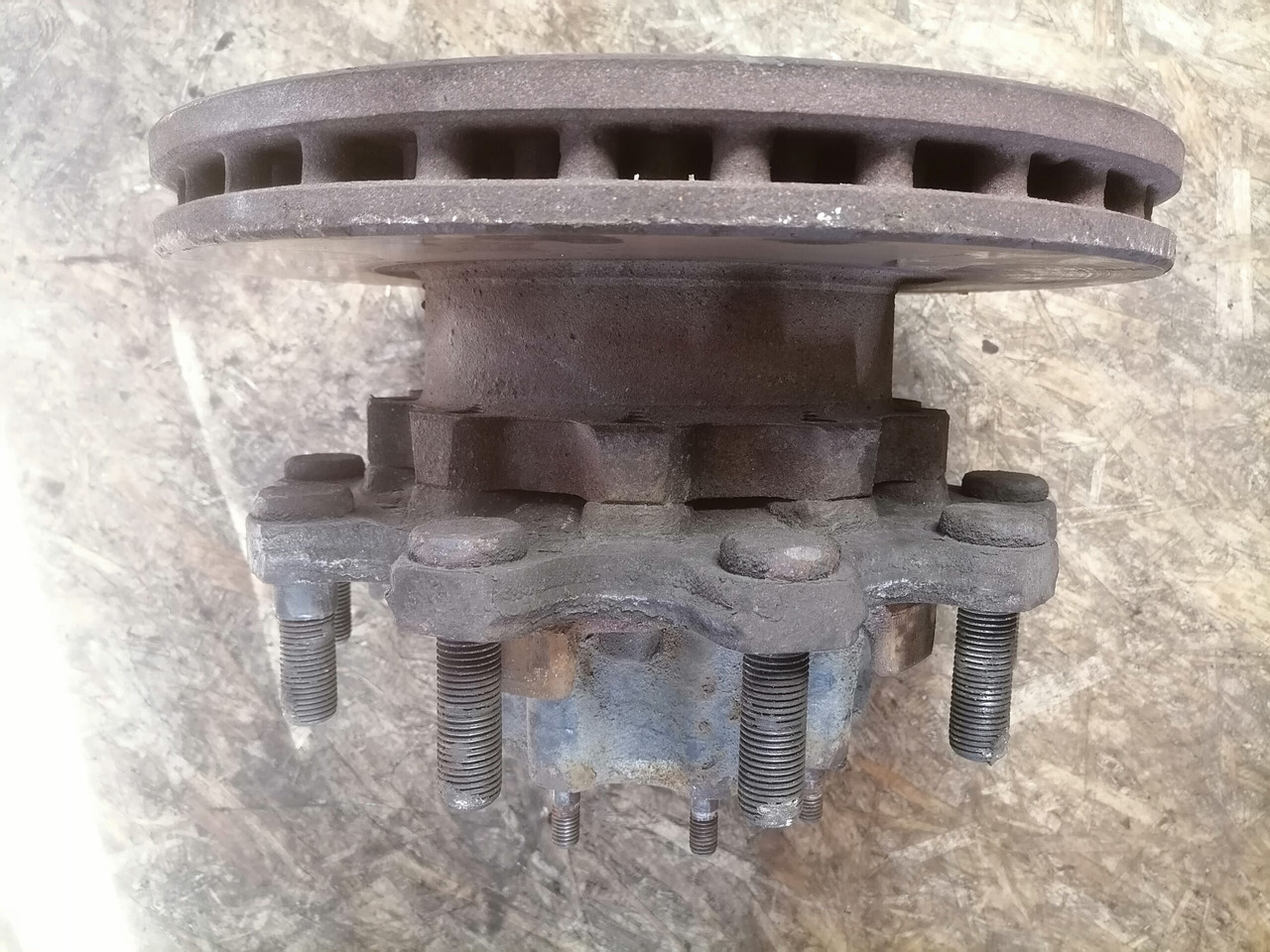 Scania Wheel hub 2290542 - Univerzálny diel pre Nákladné auto: obrázok 5 Scania Wheel hub 2290542 - Univerzálny diel pre Nákladné auto: obrázok 5