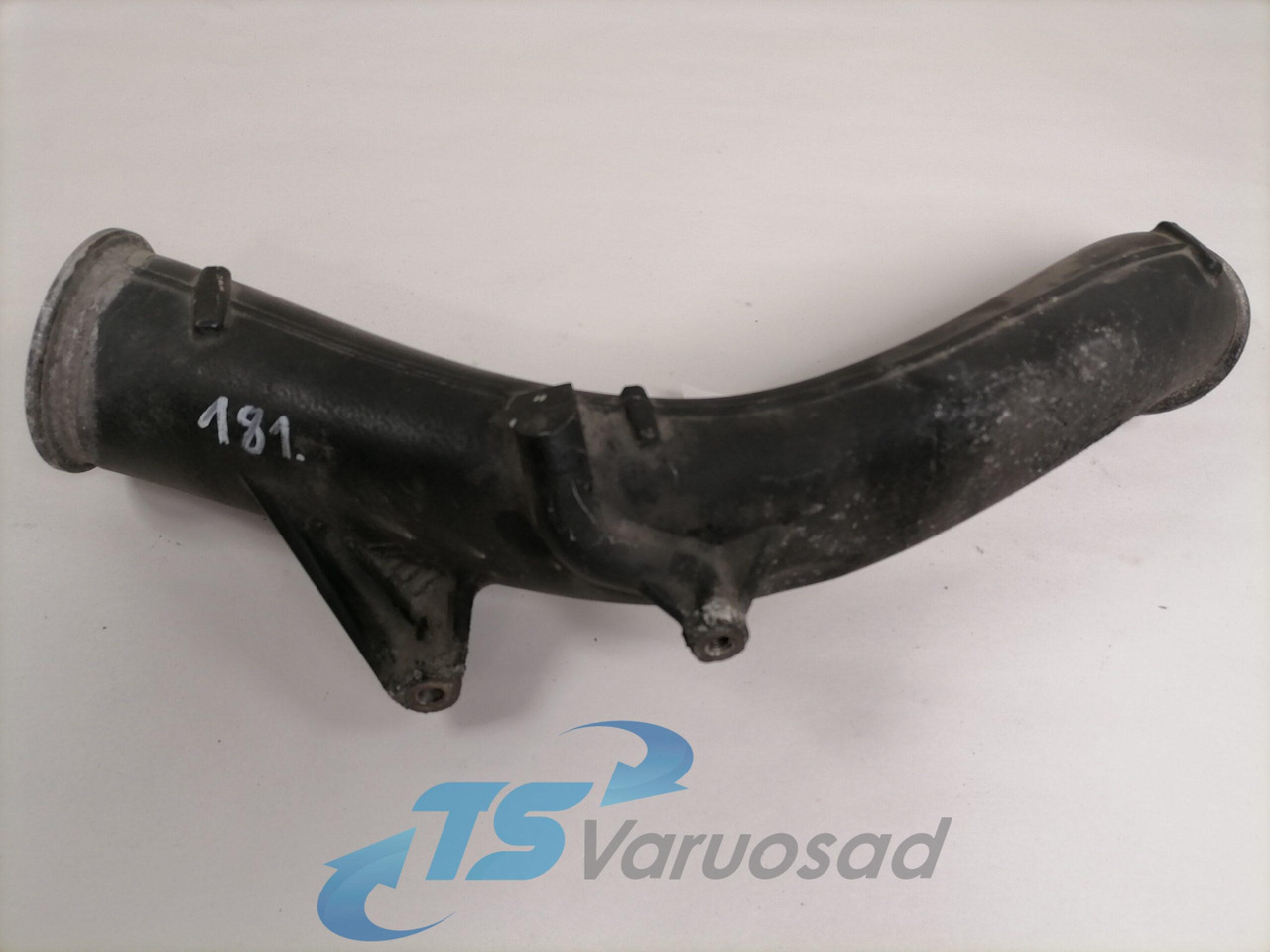 Scania intercooler pipe 1812885 - Medzichladič pre Nákladné auto: obrázok 1 Scania intercooler pipe 1812885 - Medzichladič pre Nákladné auto: obrázok 1