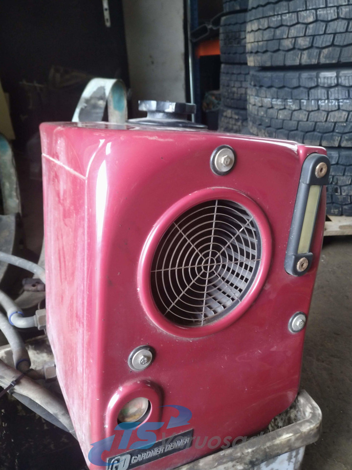 Universaalne Hydrulic oil cooler 8013015000-2 - Hydraulická nádrž pre Nákladné auto: obrázok 2 Universaalne Hydrulic oil cooler 8013015000-2 - Hydraulická nádrž pre Nákladné auto: obrázok 2