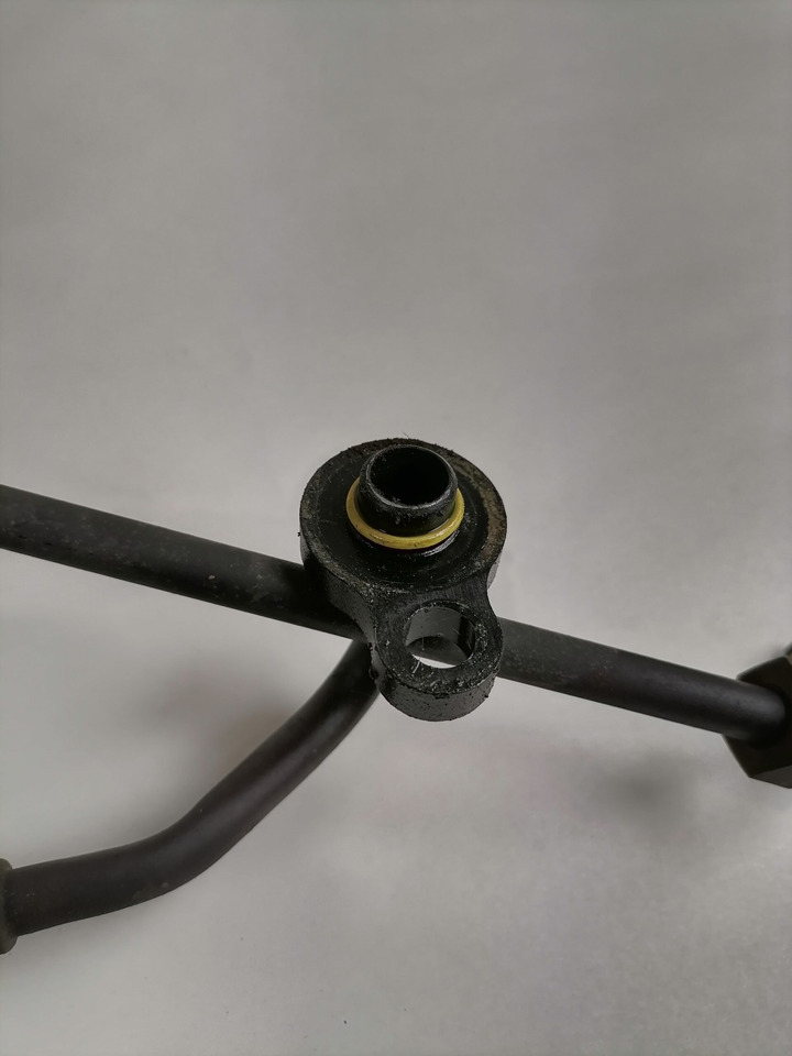 Volvo A/C pipe 20398692 - Kúrenie/ Vetranie pre Nákladné auto: obrázok 4 Volvo A/C pipe 20398692 - Kúrenie/ Vetranie pre Nákladné auto: obrázok 4