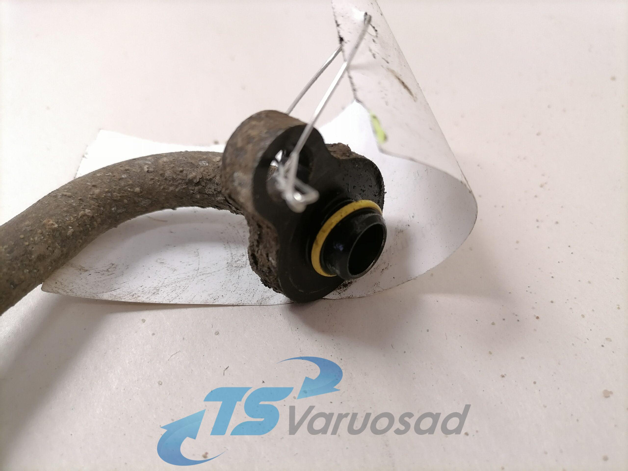 Volvo A/C pipe 82119539 - Kúrenie/ Vetranie pre Nákladné auto: obrázok 2 Volvo A/C pipe 82119539 - Kúrenie/ Vetranie pre Nákladné auto: obrázok 2