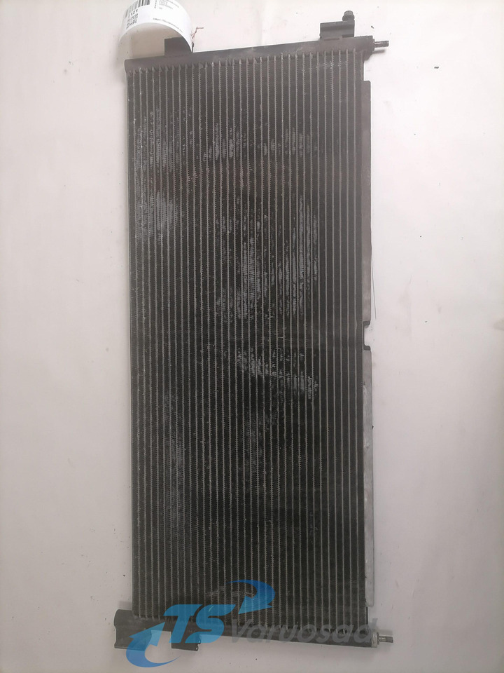 Volvo A/C radiator 20838901 - Kúrenie/ Vetranie pre Nákladné auto: obrázok 2 Volvo A/C radiator 20838901 - Kúrenie/ Vetranie pre Nákladné auto: obrázok 2