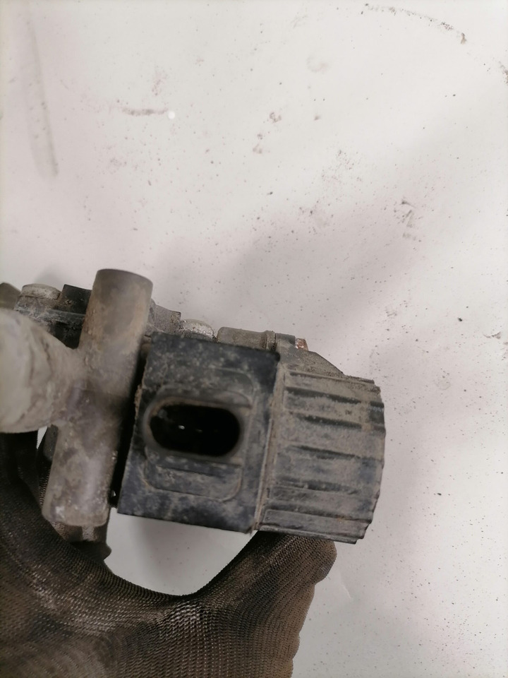 Volvo ABS brake valve 21327360 - Brzdový ventil pre Nákladné auto: obrázok 3 Volvo ABS brake valve 21327360 - Brzdový ventil pre Nákladné auto: obrázok 3