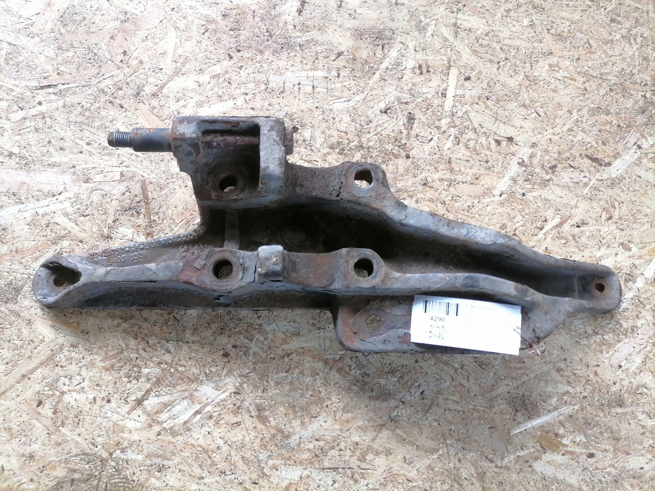 Volvo Air suspension bracket 20428752 - Náprava a diely pre Nákladné auto: obrázok 1 Volvo Air suspension bracket 20428752 - Náprava a diely pre Nákladné auto: obrázok 1