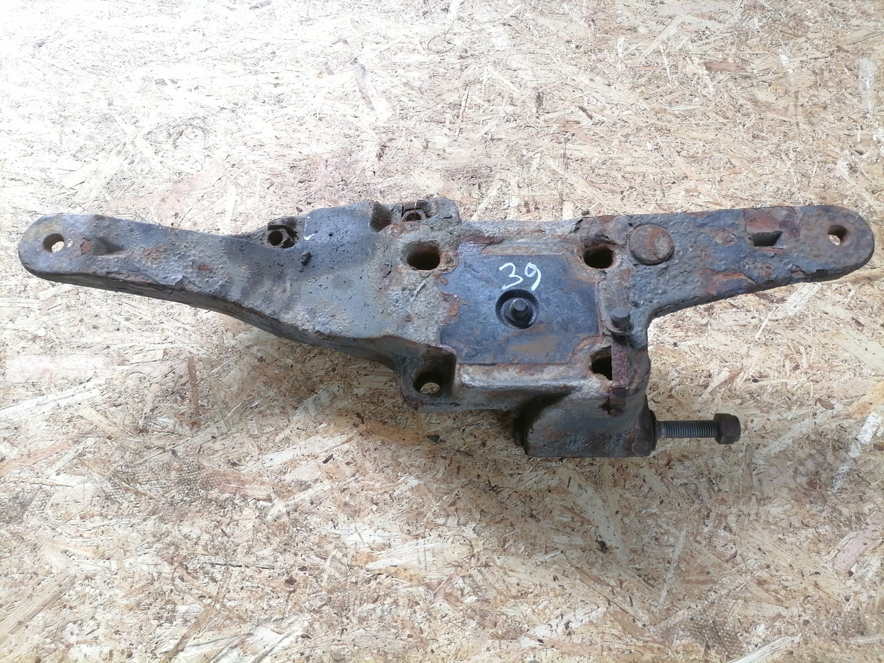 Volvo Air suspension bracket 20428753 - Náprava a diely pre Nákladné auto: obrázok 5 Volvo Air suspension bracket 20428753 - Náprava a diely pre Nákladné auto: obrázok 5