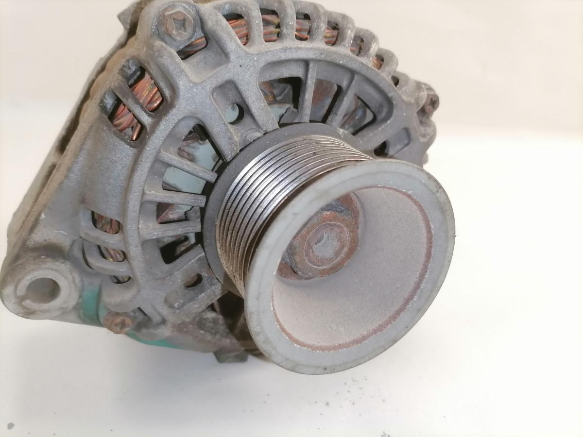 Volvo Alternator 20707050 - Alternátor pre Nákladné auto: obrázok 4 Volvo Alternator 20707050 - Alternátor pre Nákladné auto: obrázok 4