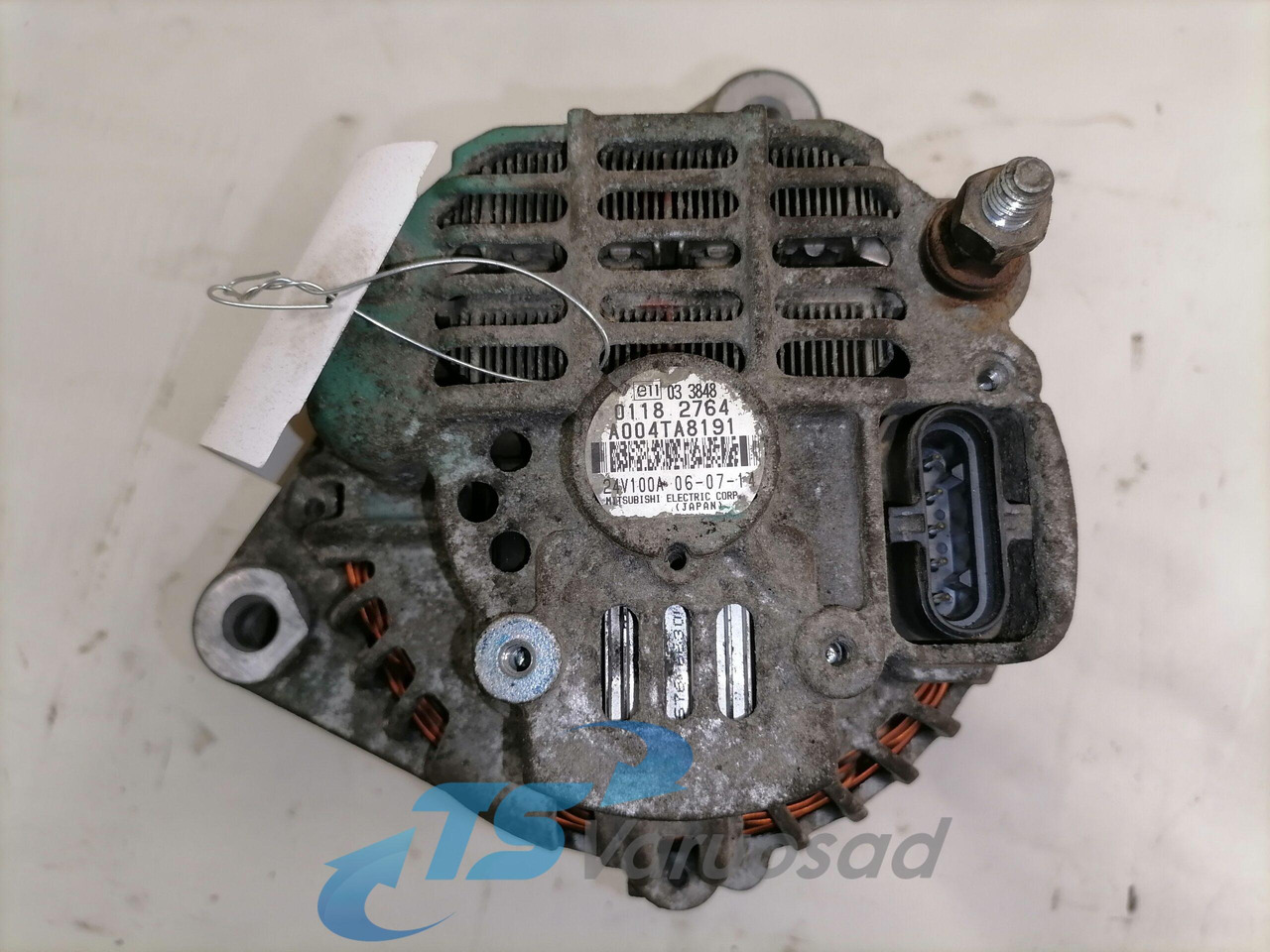 Volvo Alternator 20707050 - Alternátor pre Nákladné auto: obrázok 2 Volvo Alternator 20707050 - Alternátor pre Nákladné auto: obrázok 2