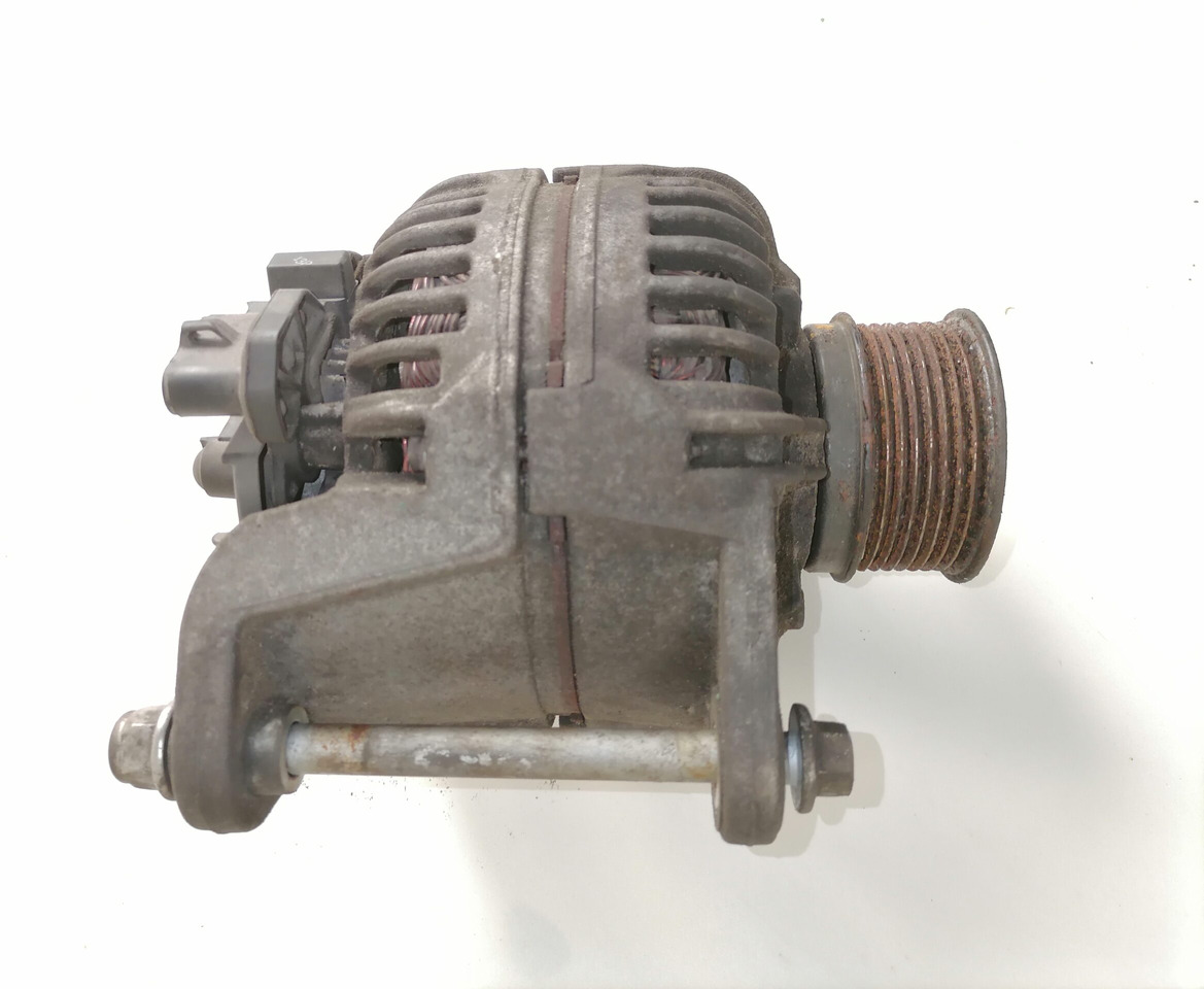 Volvo Alternator 22218393 - Alternátor pre Nákladné auto: obrázok 3 Volvo Alternator 22218393 - Alternátor pre Nákladné auto: obrázok 3