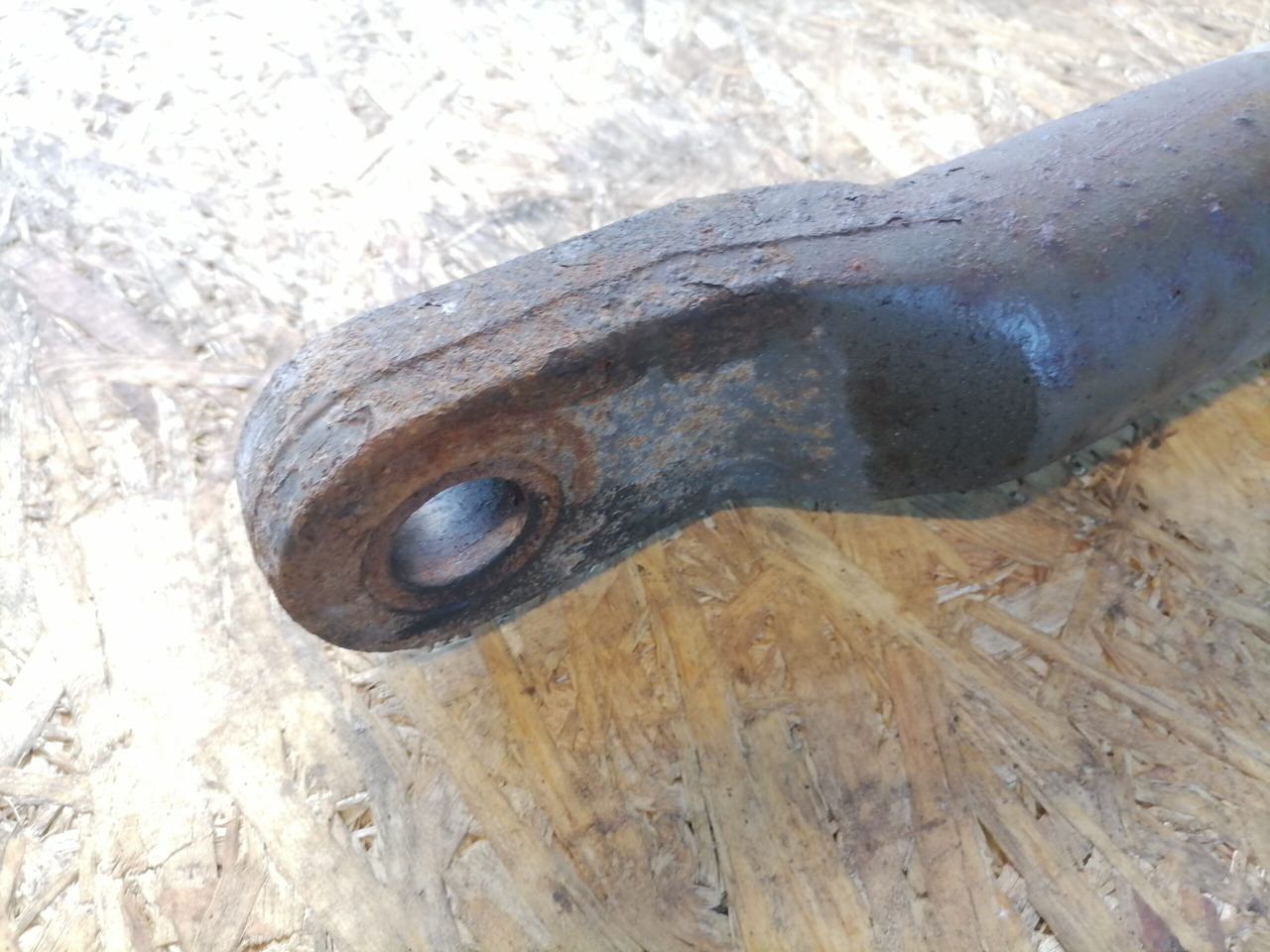 Volvo Anti-roll bar 20452332 - Stabilizátor pre Nákladné auto: obrázok 5 Volvo Anti-roll bar 20452332 - Stabilizátor pre Nákladné auto: obrázok 5