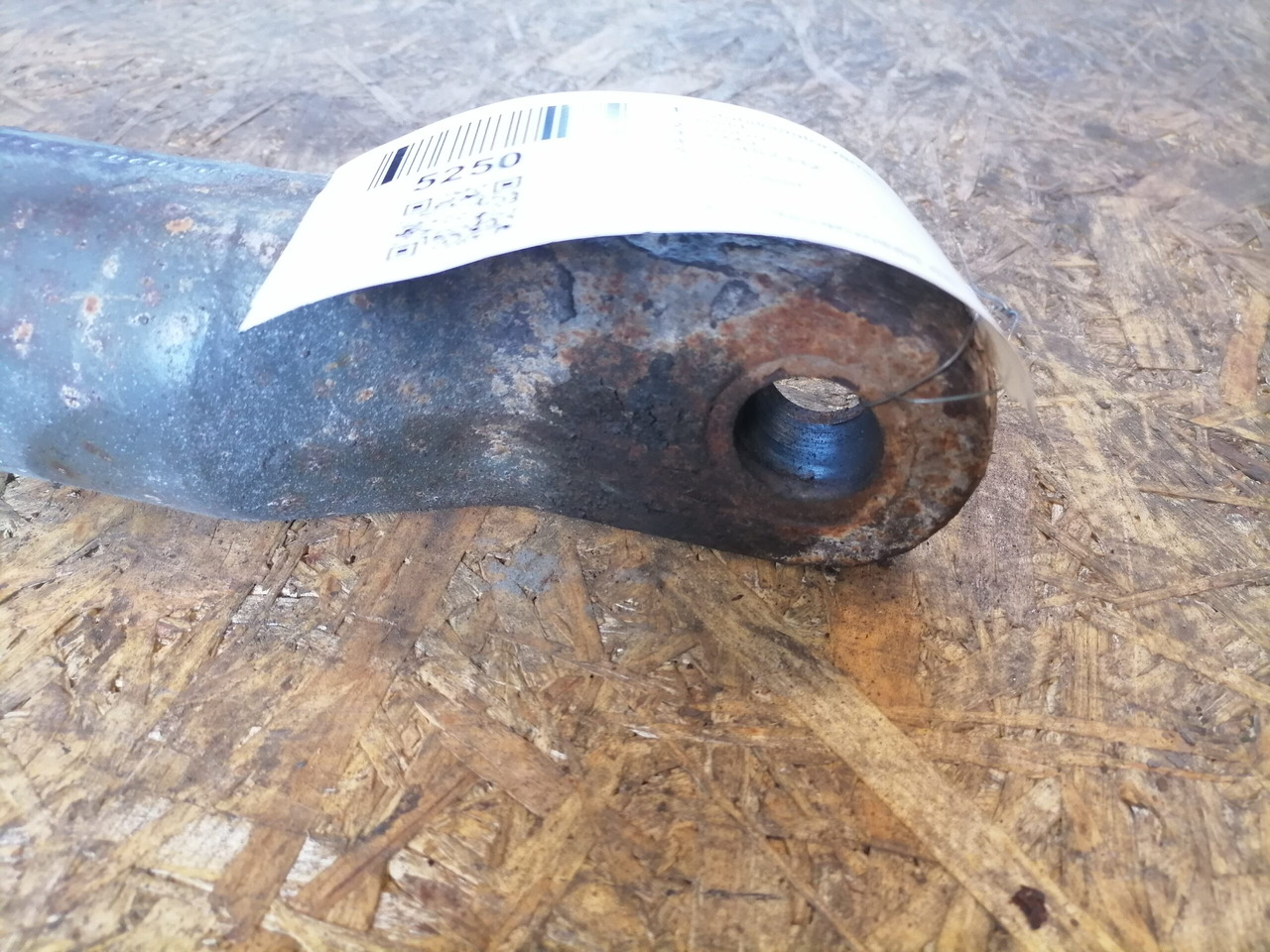 Volvo Anti-roll bar 20452332 - Stabilizátor pre Nákladné auto: obrázok 4 Volvo Anti-roll bar 20452332 - Stabilizátor pre Nákladné auto: obrázok 4