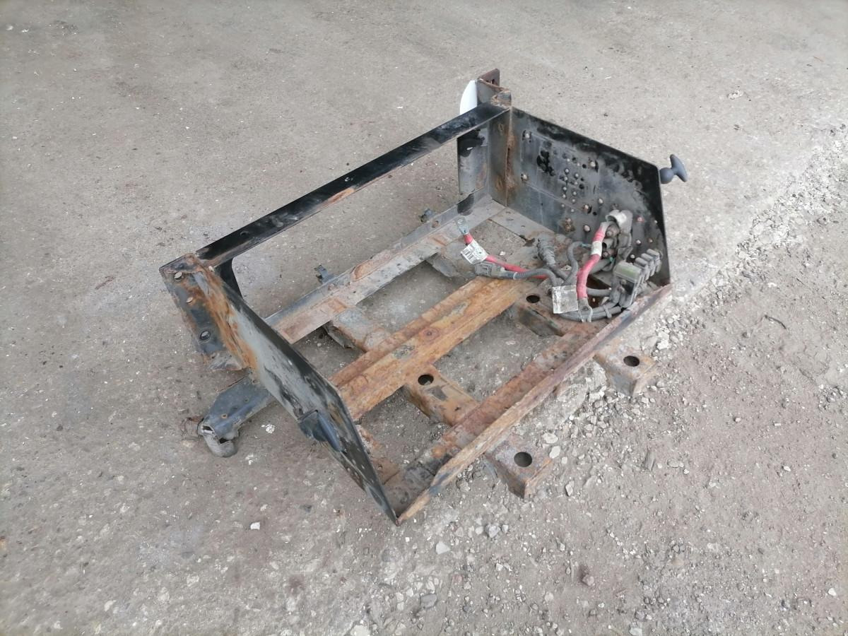 Volvo Battery box 21042654 - Akumulátor pre Nákladné auto: obrázok 2 Volvo Battery box 21042654 - Akumulátor pre Nákladné auto: obrázok 2