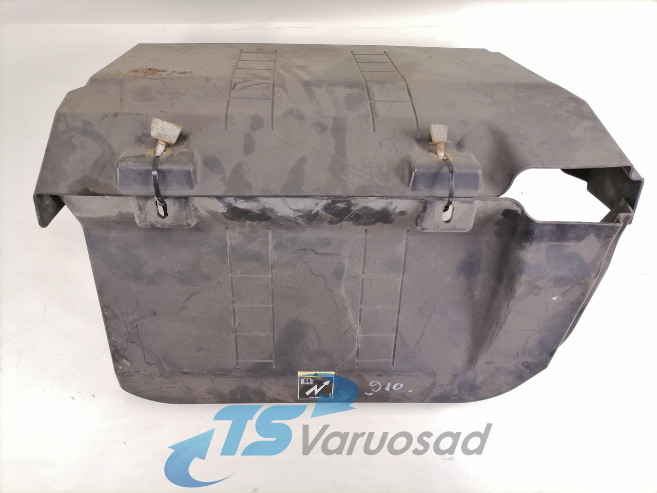 Volvo Battery cover 21924923 - Akumulátor pre Nákladné auto: obrázok 2 Volvo Battery cover 21924923 - Akumulátor pre Nákladné auto: obrázok 2