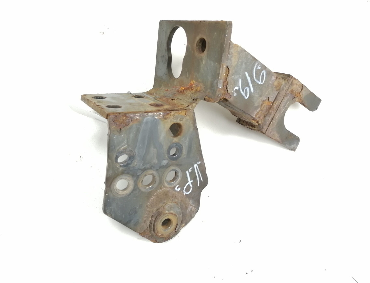 Volvo Bumper bracket 20499243 - Nárazník pre Nákladné auto: obrázok 2 Volvo Bumper bracket 20499243 - Nárazník pre Nákladné auto: obrázok 2