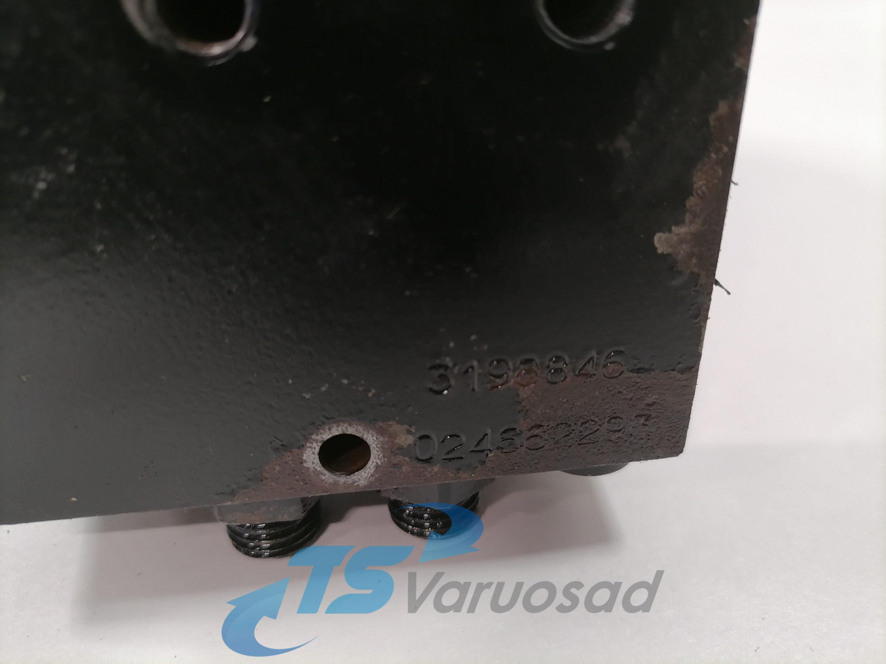Volvo Cab tilting pump 3198846 - Odpruženie kabíny pre Nákladné auto: obrázok 4 Volvo Cab tilting pump 3198846 - Odpruženie kabíny pre Nákladné auto: obrázok 4