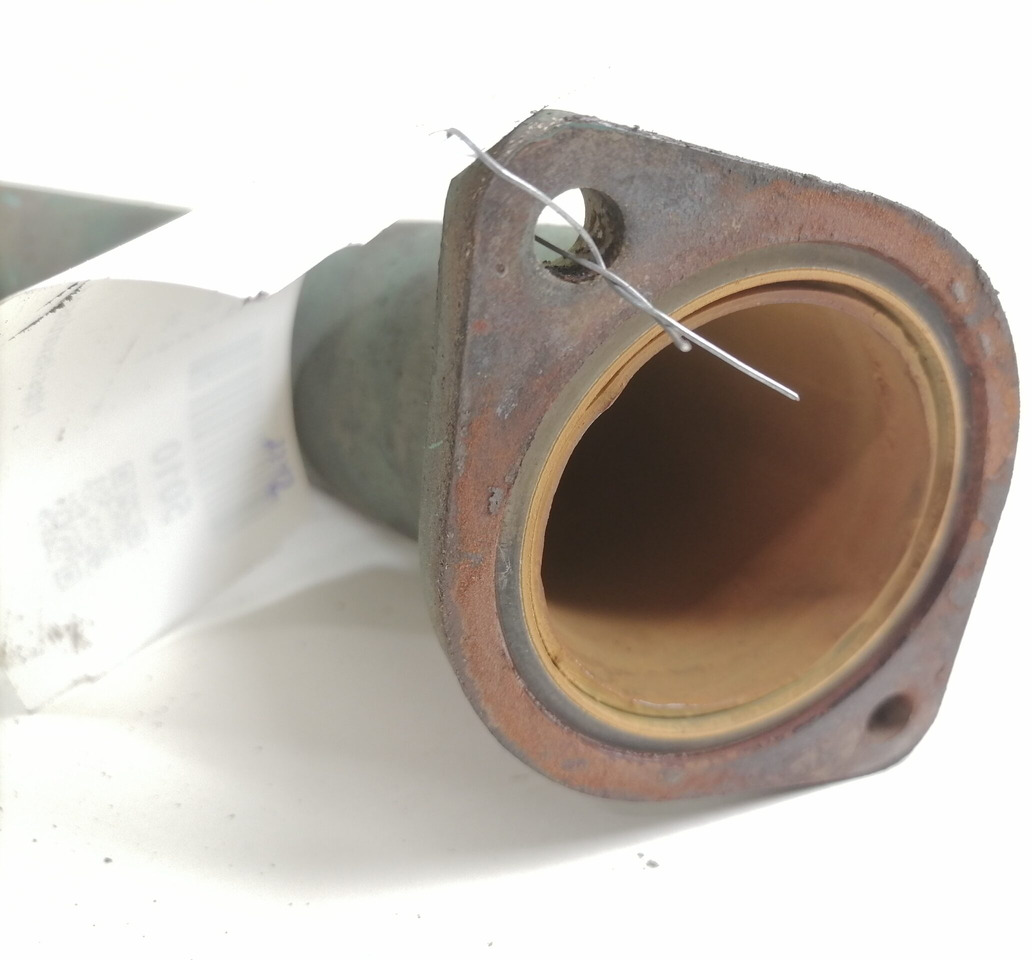 Volvo Coolant pipe 8157781 - Chladiaci systém pre Nákladné auto: obrázok 2 Volvo Coolant pipe 8157781 - Chladiaci systém pre Nákladné auto: obrázok 2