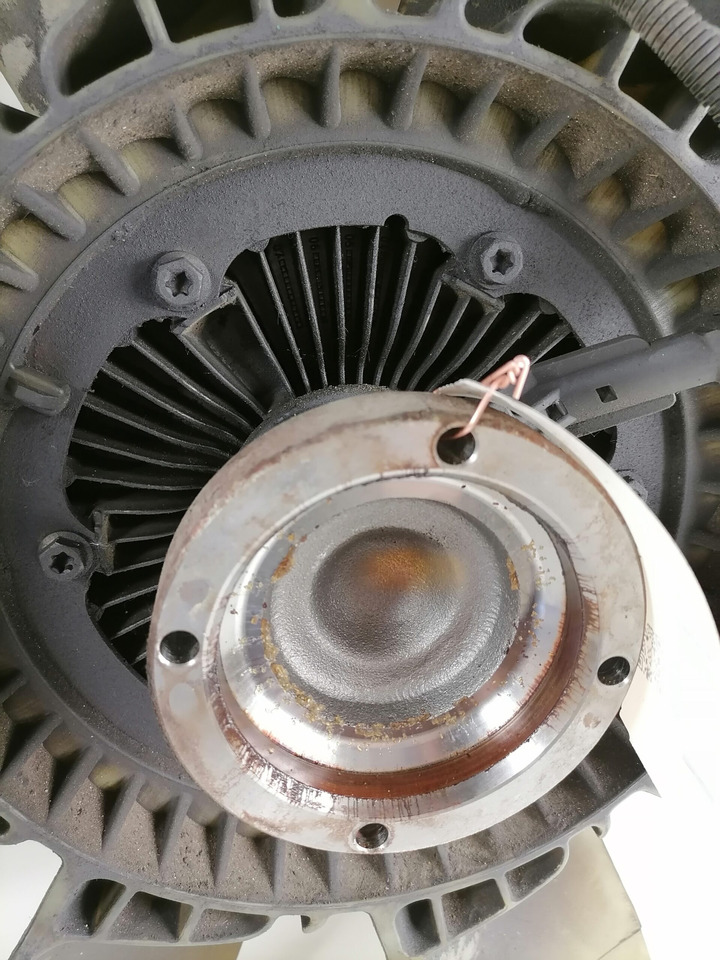Volvo Cooling fan 20805997 - Ventilátor pre Nákladné auto: obrázok 4 Volvo Cooling fan 20805997 - Ventilátor pre Nákladné auto: obrázok 4