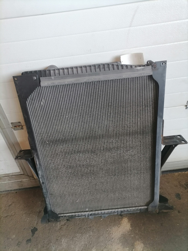 Volvo Cooling radiator 21384581 - Chladič pre Nákladné auto: obrázok 2 Volvo Cooling radiator 21384581 - Chladič pre Nákladné auto: obrázok 2
