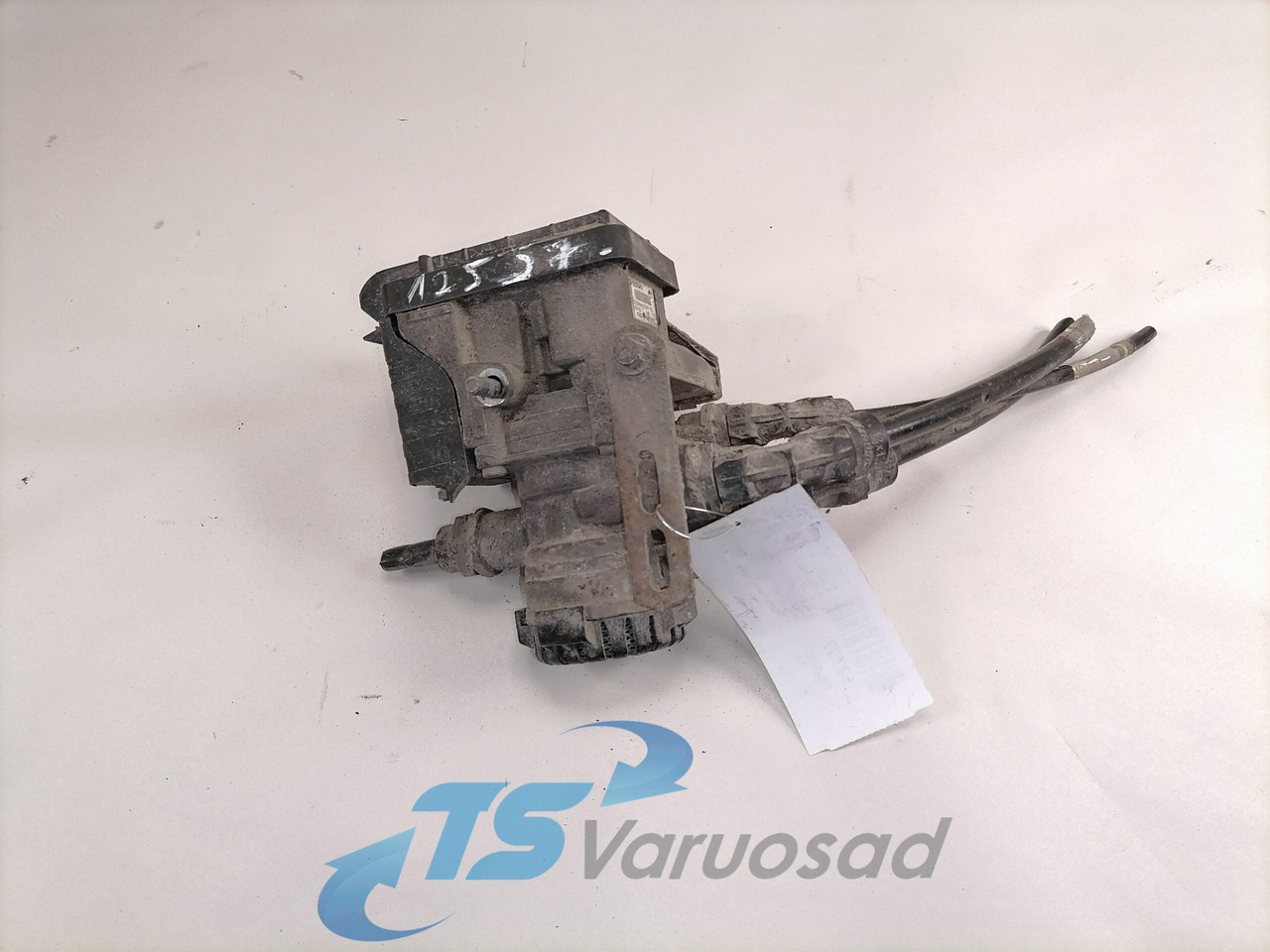 Volvo EBS brake valve 22225550 - Brzdový ventil pre Nákladné auto: obrázok 1 Volvo EBS brake valve 22225550 - Brzdový ventil pre Nákladné auto: obrázok 1