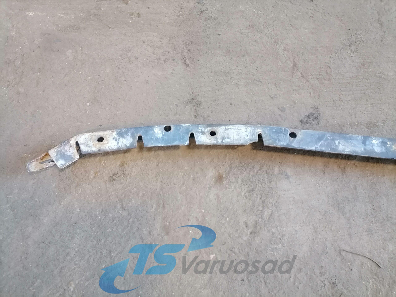 Volvo Esikaitseraua lisa 20360587 - Nárazník pre Nákladné auto: obrázok 3 Volvo Esikaitseraua lisa 20360587 - Nárazník pre Nákladné auto: obrázok 3