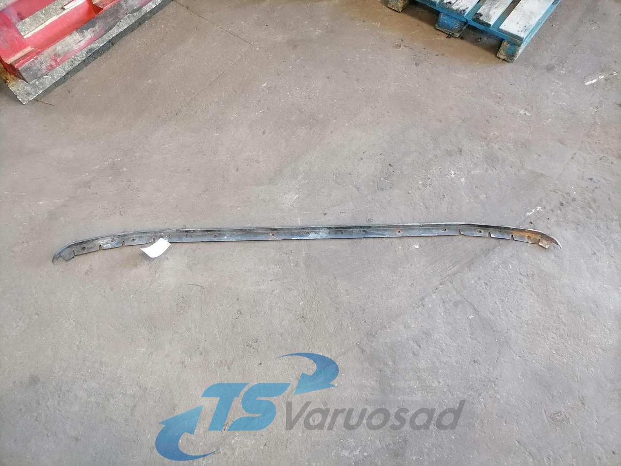 Volvo Esikaitseraua lisa 20360587 - Nárazník pre Nákladné auto: obrázok 5 Volvo Esikaitseraua lisa 20360587 - Nárazník pre Nákladné auto: obrázok 5