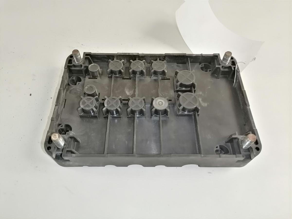 Volvo Fuse box 20512928 - Poistka pre Nákladné auto: obrázok 3 Volvo Fuse box 20512928 - Poistka pre Nákladné auto: obrázok 3