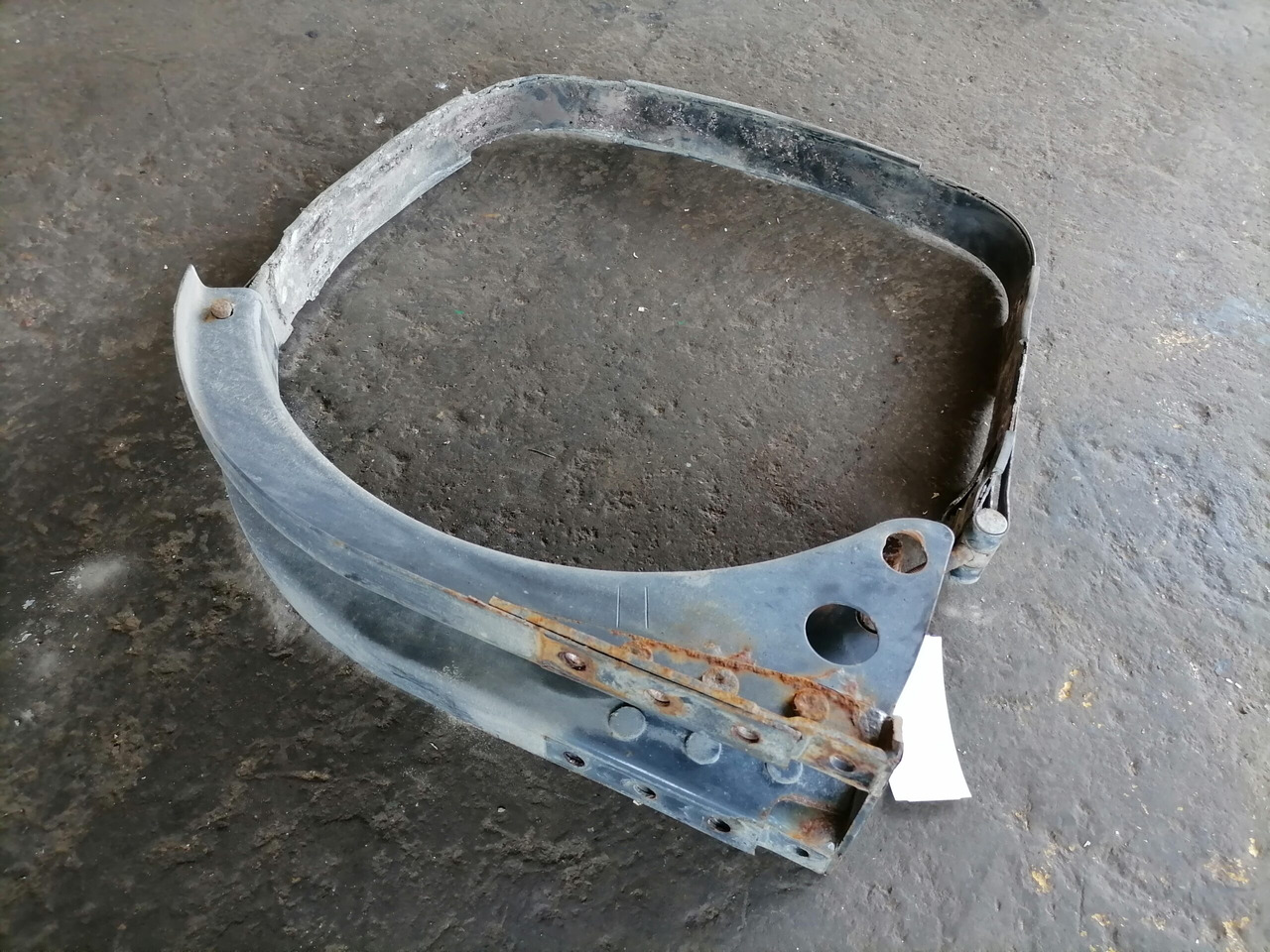 Volvo Kütusepaagi kandur, Volvo 20526488 - Palivová nádrž pre Nákladné auto: obrázok 2 Volvo Kütusepaagi kandur, Volvo 20526488 - Palivová nádrž pre Nákladné auto: obrázok 2