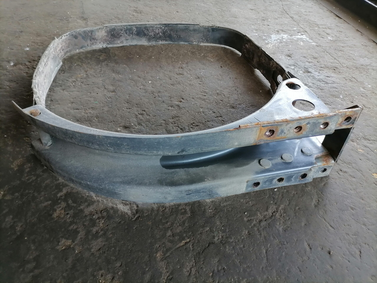 Volvo Kütusepaagi kandur, Volvo 20526488 - Palivová nádrž pre Nákladné auto: obrázok 3 Volvo Kütusepaagi kandur, Volvo 20526488 - Palivová nádrž pre Nákladné auto: obrázok 3
