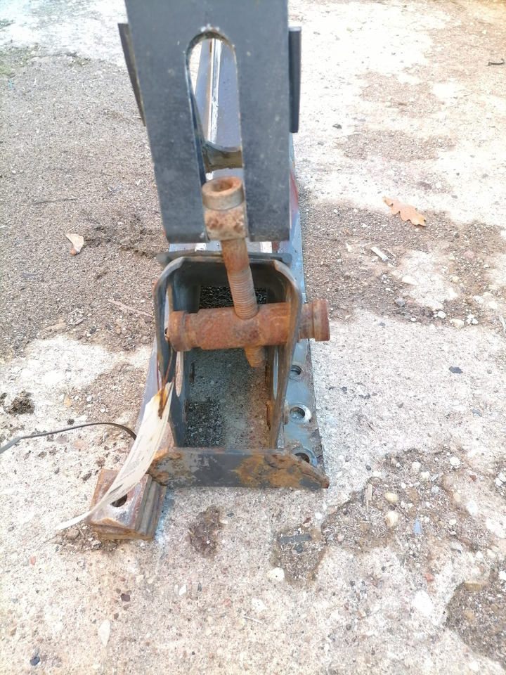 Volvo Kütusepaagi kandur, Volvo 20721537 - Palivová nádrž pre Nákladné auto: obrázok 4 Volvo Kütusepaagi kandur, Volvo 20721537 - Palivová nádrž pre Nákladné auto: obrázok 4