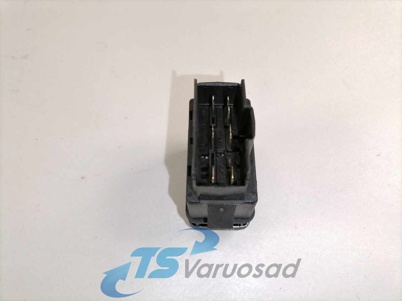 Volvo Lüliti, differentsiaalilukk 8157759 - Kabína pre Nákladné auto: obrázok 2 Volvo Lüliti, differentsiaalilukk 8157759 - Kabína pre Nákladné auto: obrázok 2