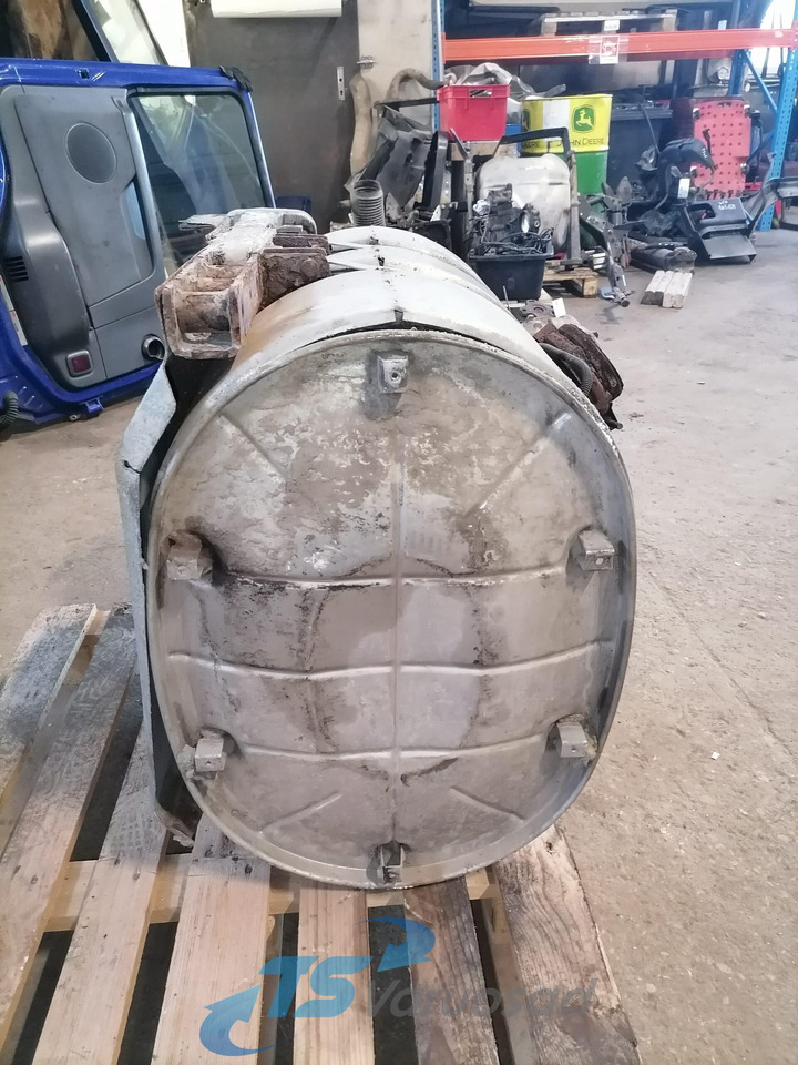 Volvo Muffler 20894953 - Tlumič výfuku pre Nákladné auto: obrázok 3 Volvo Muffler 20894953 - Tlumič výfuku pre Nákladné auto: obrázok 3