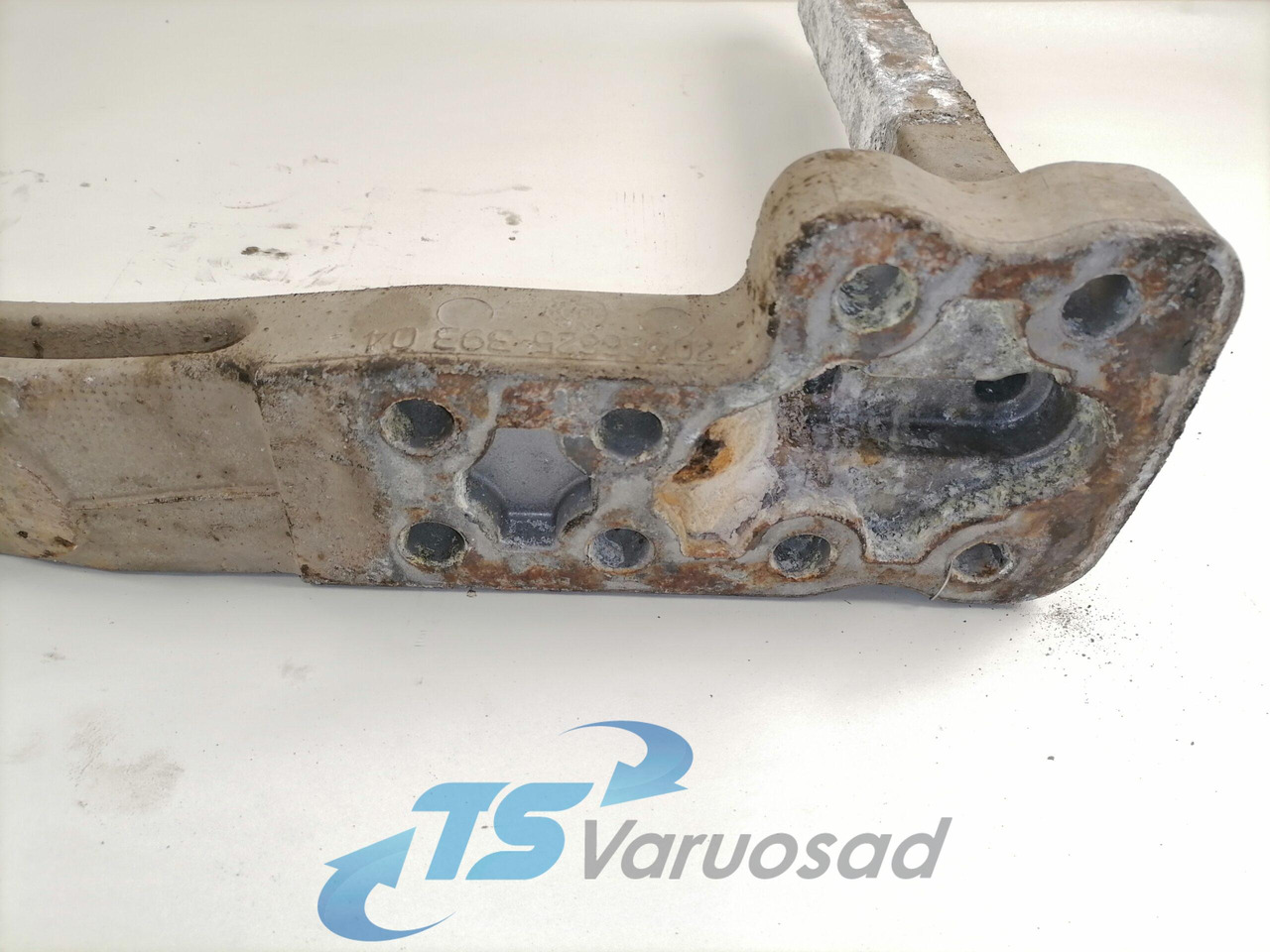 Volvo Muffler carrier 20486625 - Tlumič výfuku pre Nákladné auto: obrázok 3 Volvo Muffler carrier 20486625 - Tlumič výfuku pre Nákladné auto: obrázok 3