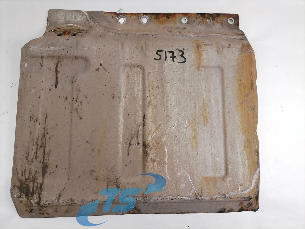 Volvo Muffler cover 20958228 - Tlumič výfuku pre Nákladné auto: obrázok 2 Volvo Muffler cover 20958228 - Tlumič výfuku pre Nákladné auto: obrázok 2