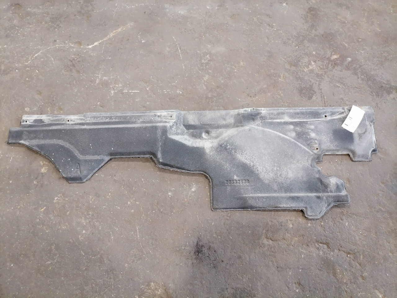 Volvo Noise reduction mat under the cab 20532509 - Univerzálny diel pre Nákladné auto: obrázok 3 Volvo Noise reduction mat under the cab 20532509 - Univerzálny diel pre Nákladné auto: obrázok 3