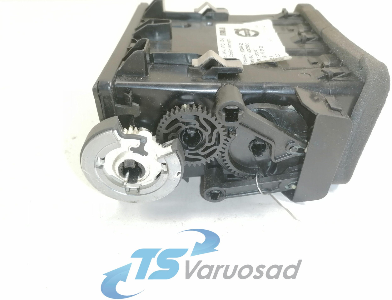 Volvo Õhusuunaja 82246422 - Univerzálny diel pre Nákladné auto: obrázok 2 Volvo Õhusuunaja 82246422 - Univerzálny diel pre Nákladné auto: obrázok 2