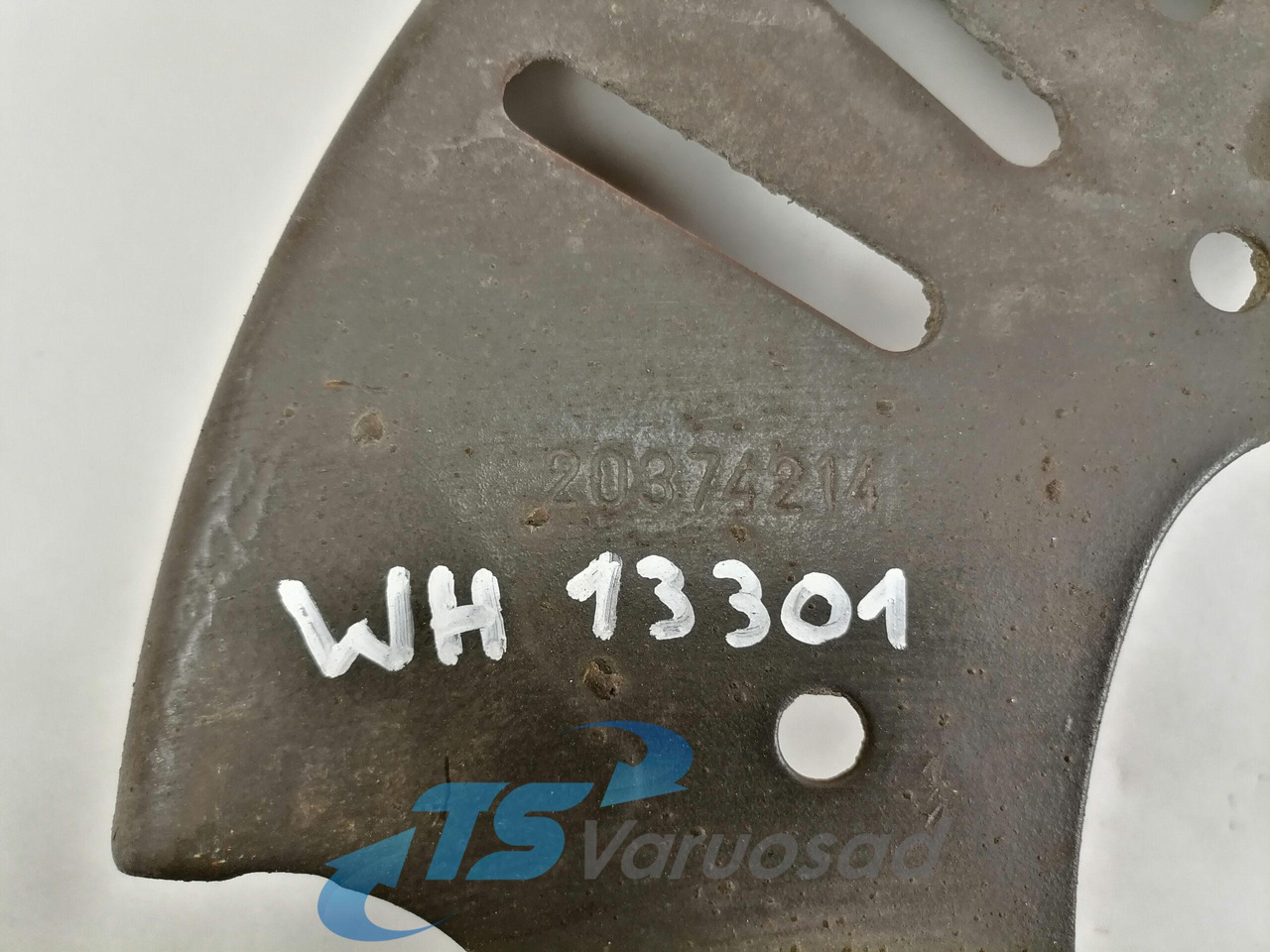 Volvo Porikaitseplekk 20374214 - Univerzálny diel pre Nákladné auto: obrázok 2 Volvo Porikaitseplekk 20374214 - Univerzálny diel pre Nákladné auto: obrázok 2