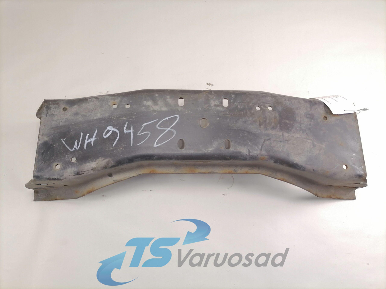 Volvo Raami vahetala 21044369 - Rám/ Podvozok pre Nákladné auto: obrázok 3 Volvo Raami vahetala 21044369 - Rám/ Podvozok pre Nákladné auto: obrázok 3