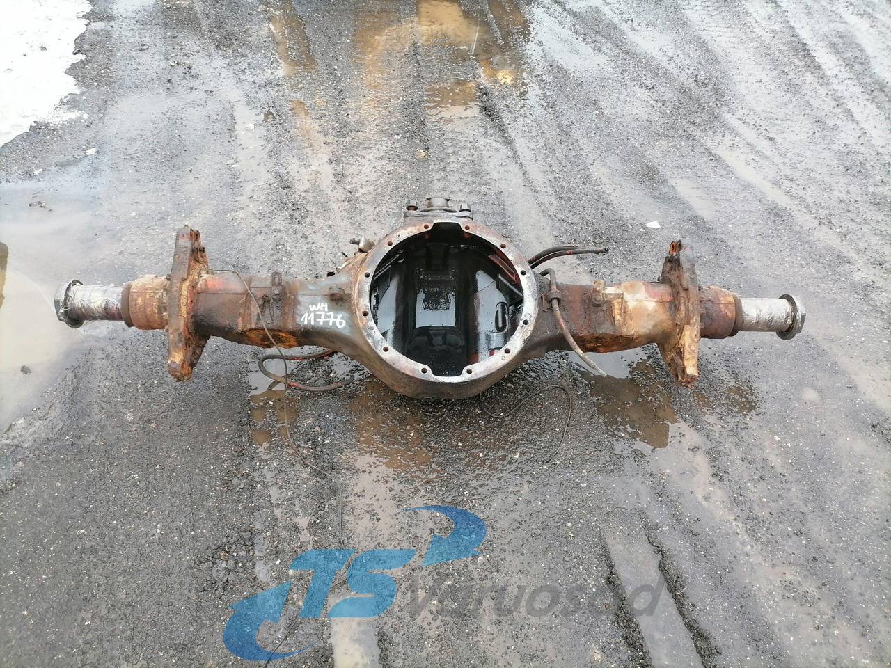 Volvo Rear axel housing 3192132 - Náprava a diely pre Nákladné auto: obrázok 1 Volvo Rear axel housing 3192132 - Náprava a diely pre Nákladné auto: obrázok 1
