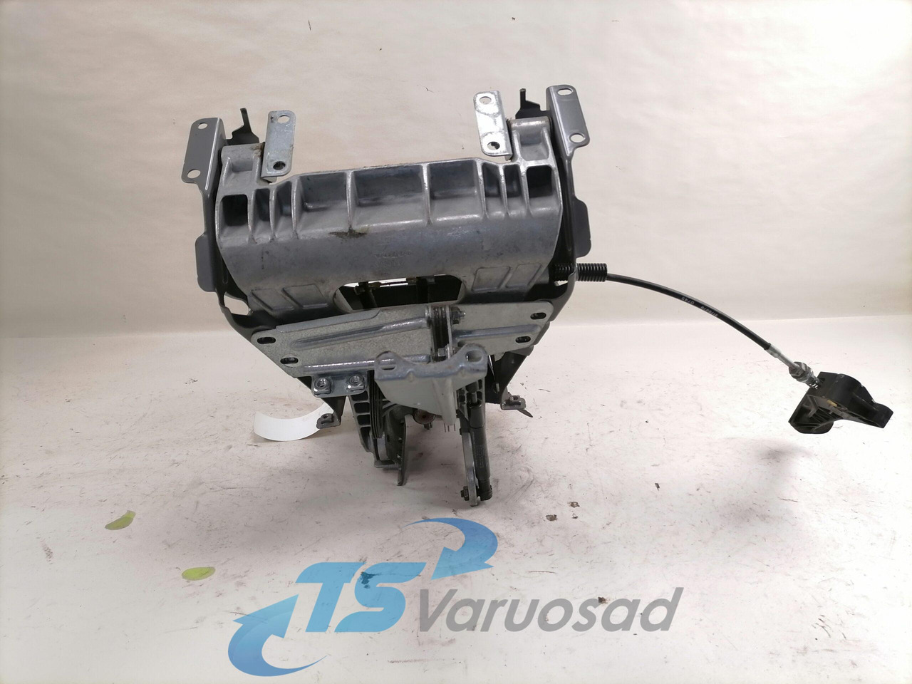 Volvo Roolisammas 20575175 - Stĺpik riadenia pre Nákladné auto: obrázok 4 Volvo Roolisammas 20575175 - Stĺpik riadenia pre Nákladné auto: obrázok 4