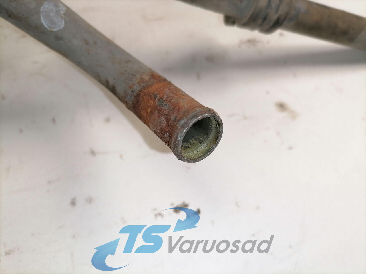 Volvo Salongisoojendus torud 21924629 - Kúrenie/ Vetranie pre Nákladné auto: obrázok 2 Volvo Salongisoojendus torud 21924629 - Kúrenie/ Vetranie pre Nákladné auto: obrázok 2