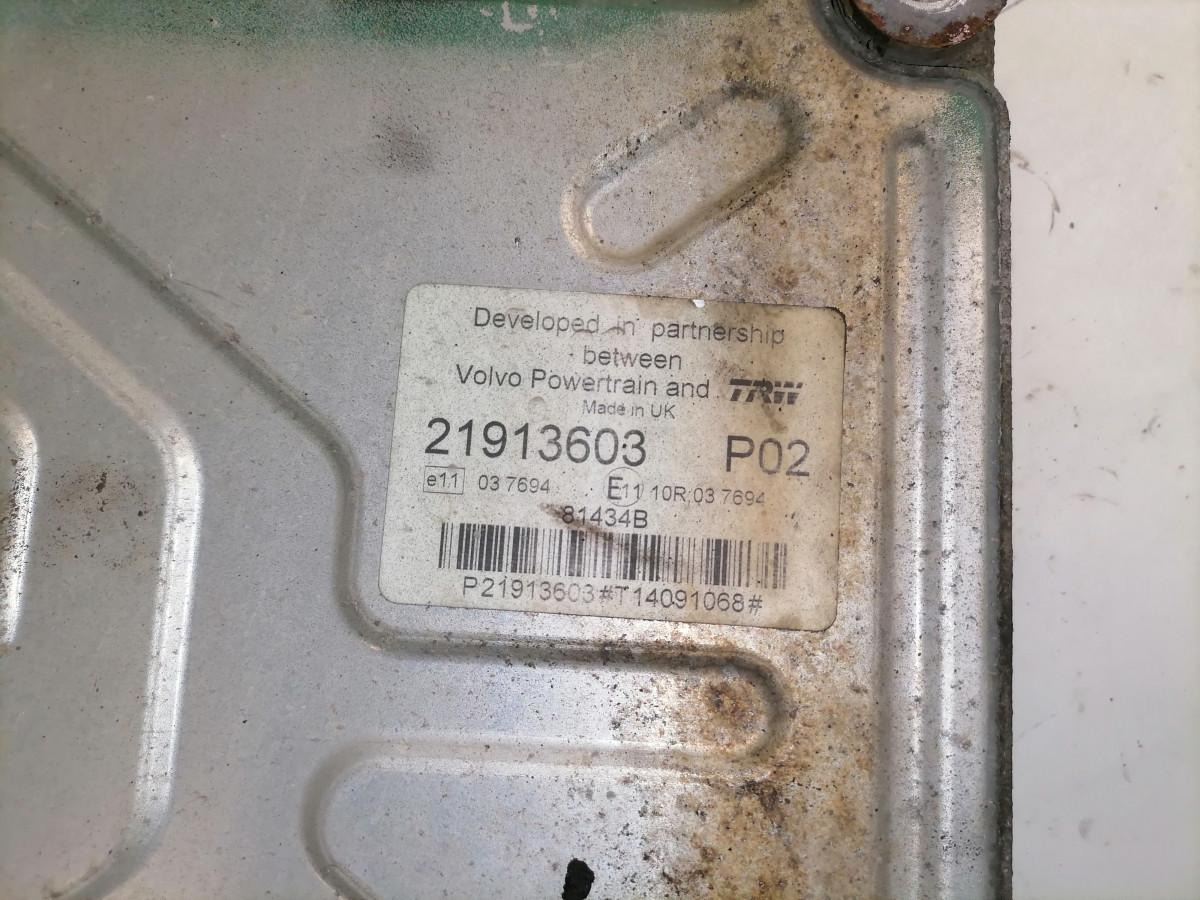 Volvo Volvo EMS juhtplokk, D8K280 21913603 - Riadiaca jednotka pre Nákladné auto: obrázok 4 Volvo Volvo EMS juhtplokk, D8K280 21913603 - Riadiaca jednotka pre Nákladné auto: obrázok 4