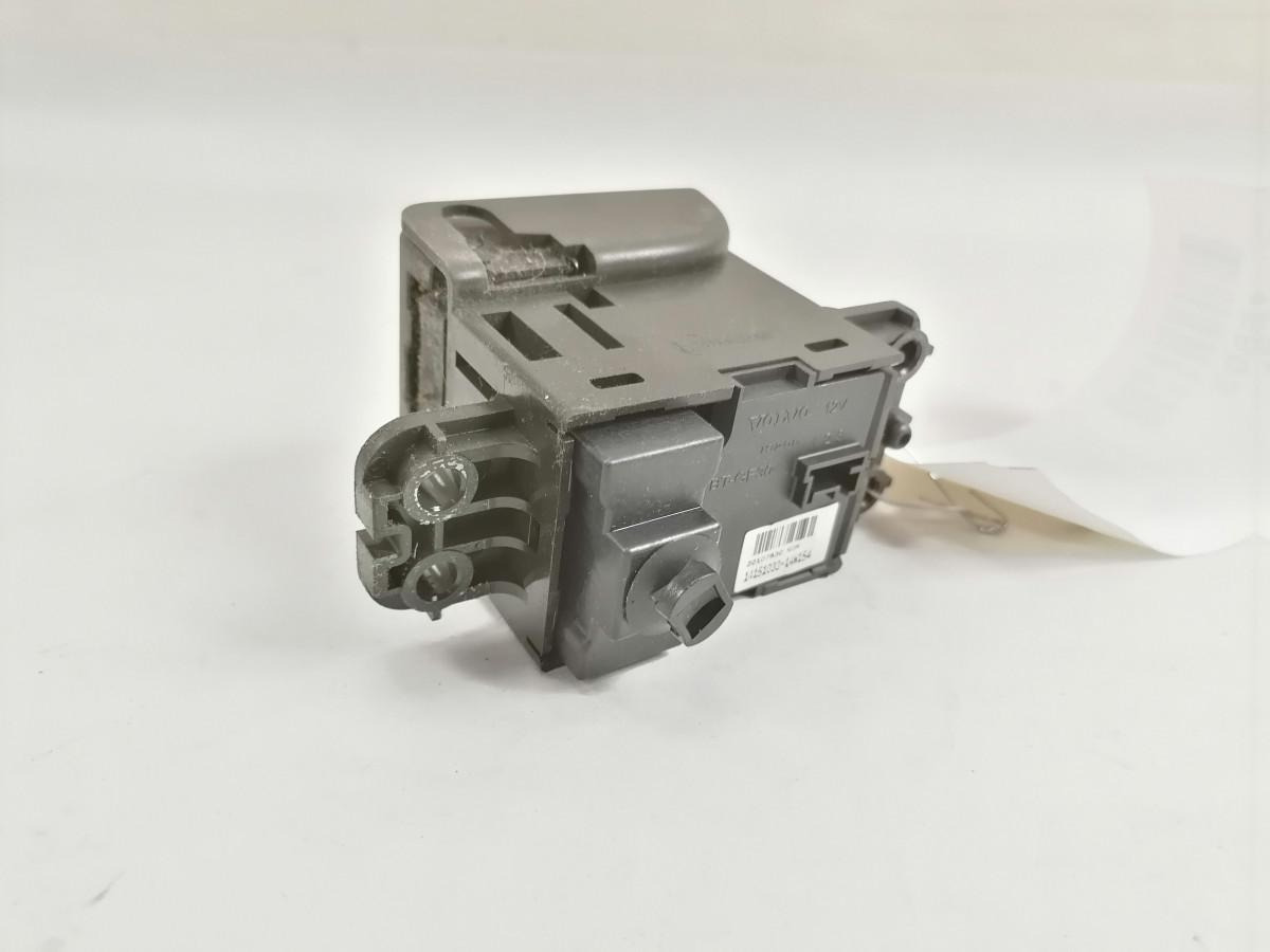 Volvo Volvo switch, parking brake 22107830 - Kabína pre Nákladné auto: obrázok 3 Volvo Volvo switch, parking brake 22107830 - Kabína pre Nákladné auto: obrázok 3