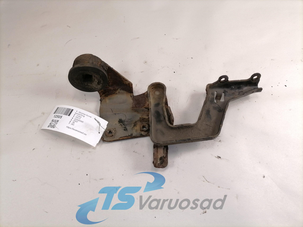 Volvo lower grille carrier hinge 20545095 - Mriežka pre Nákladné auto: obrázok 1 Volvo lower grille carrier hinge 20545095 - Mriežka pre Nákladné auto: obrázok 1