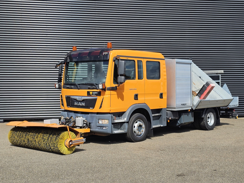 MAN TGM 15.240 BL / TIPPER / DOKA / VEEG / SWEEPER - Sklápač: obrázok 1 MAN TGM 15.240 BL / TIPPER / DOKA / VEEG / SWEEPER - Sklápač: obrázok 1