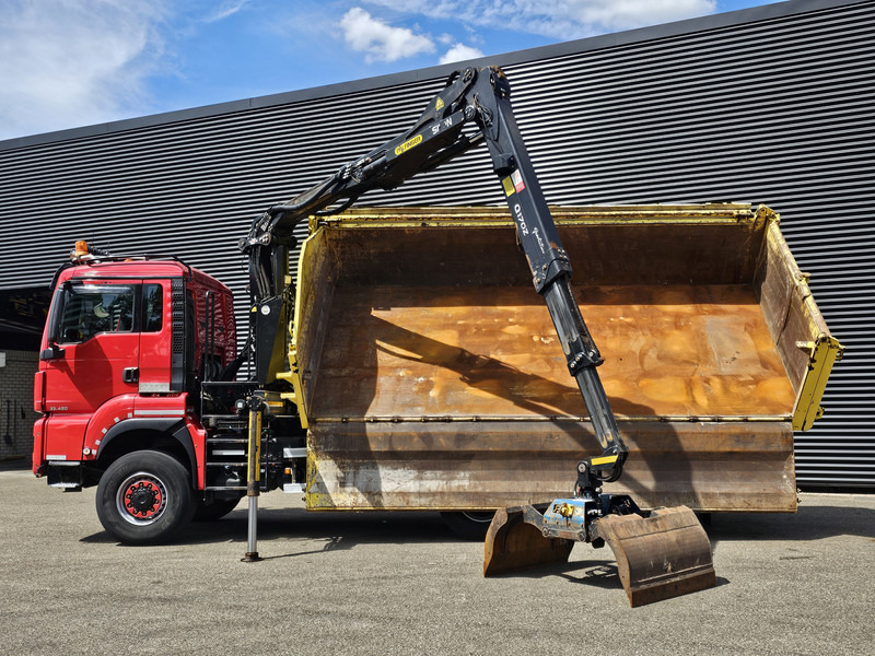 MAN TGS 33.480 6x6 / PALFINGER Z CRANE / 2 SIDE TIPPER - Sklápač, Auto s hydraulickou rukou: obrázok 2 MAN TGS 33.480 6x6 / PALFINGER Z CRANE / 2 SIDE TIPPER - Sklápač, Auto s hydraulickou rukou: obrázok 2